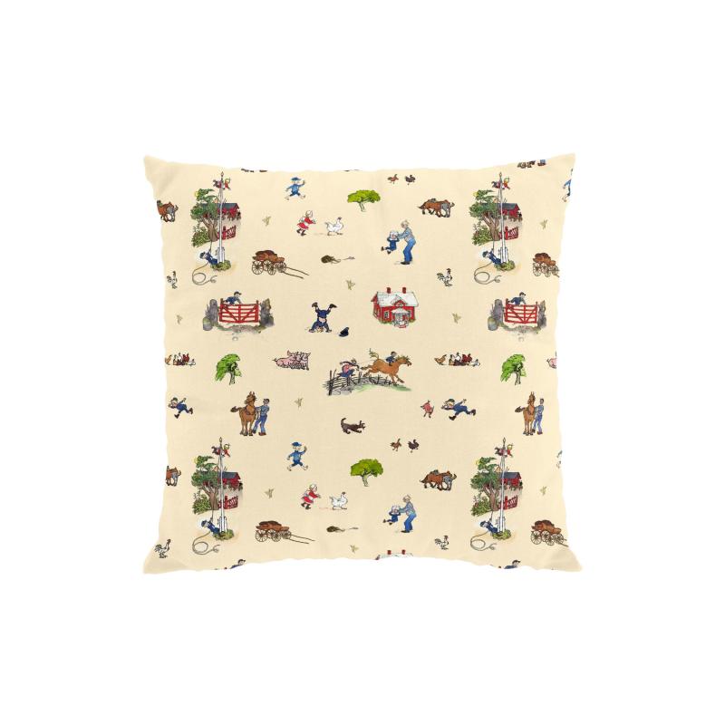 Kuddfodral EMIL I KATTHULT, med tecknade motiv av Emils hyss och upptåg. Beige bottenfärg
