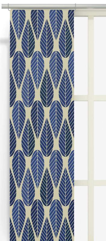 Panelgardin BLADER (Culla), grafiskt retromönster med blad i blått, beige botten