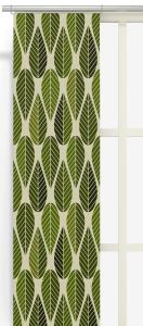 Panelgardin BLADER (Culla), grafiskt retromönster med blad i grönt på beige botten