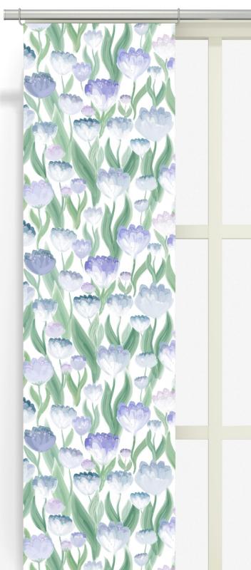 Panelgardin LJUVLIGT med blå tulpaner på offwhite bottenfärg
