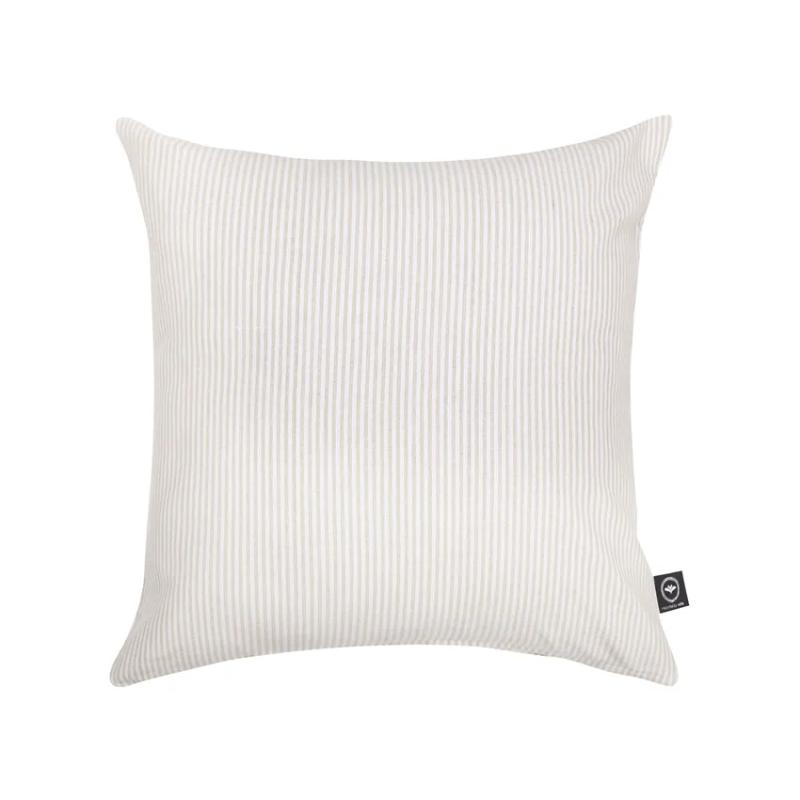 Kuddfodral BOSSE, återvunnet material, smalrandig i linnefärg och vitt