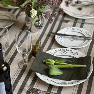 Servett eller liten duk, EMIL, 2-pack i återvunnet material i grönt