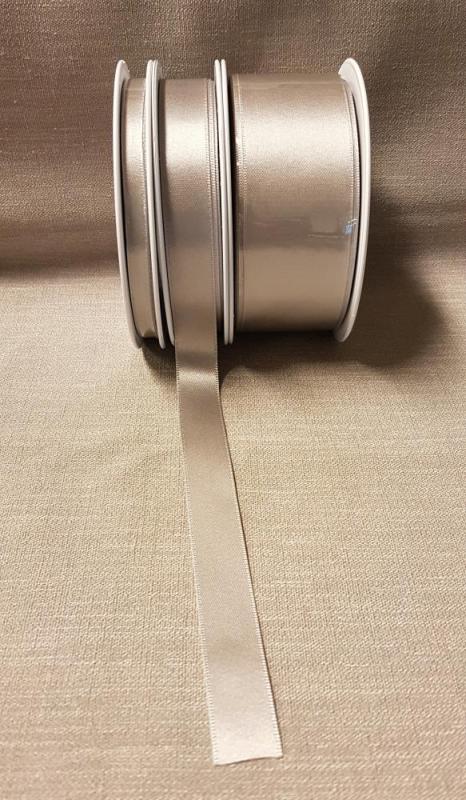 Textilband Satin, enfärgat i flera bredder, greige