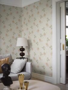 Tapet Valborg, Swedish Grace, blommig 20-tals tapet, greige bottenfärg