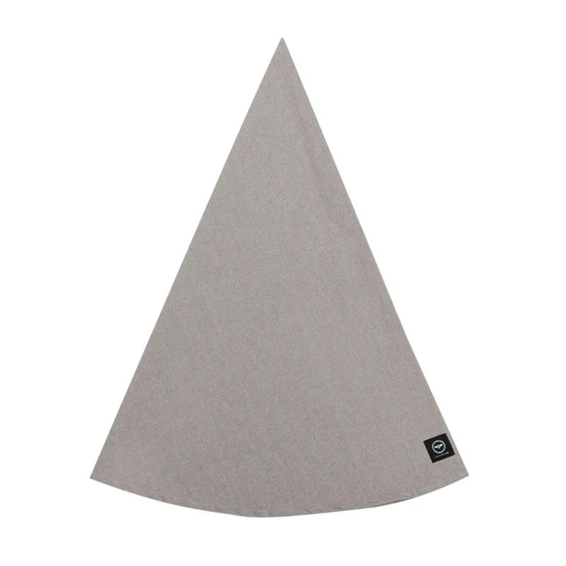 HEDVIG, Rund enfärgad duk, chambray med avtorkningsbar yta. Funkar lika bra ute som inne. Diameter 160cm, brunbeige