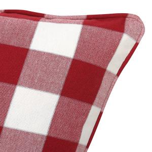 Rutig kudde i rött och vitt
