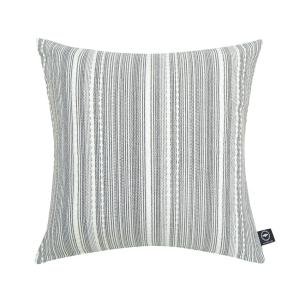 Kuddfodral EBBA, återvunnet material, vävt randigt i grått och offwhite