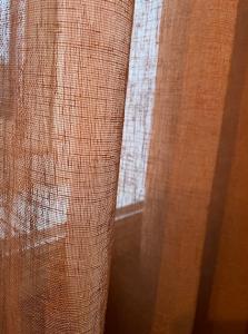 Gardinlängd Wayne, extra lång, enfärgad, tunn och skir med struktur i ljusrosa