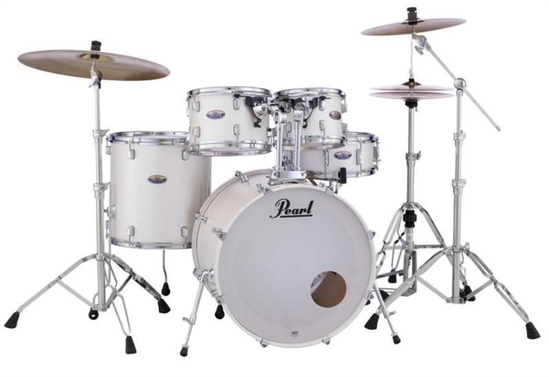 Pearl Decade Maple 22x18 Bass Drum White Satin Pearl