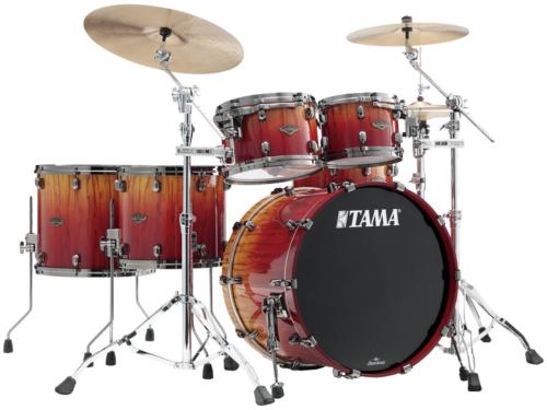 Tama Limited Starclassic Walnut/Birch, Vermilion Fonce Fade Finish med Black Chrome hardware.
