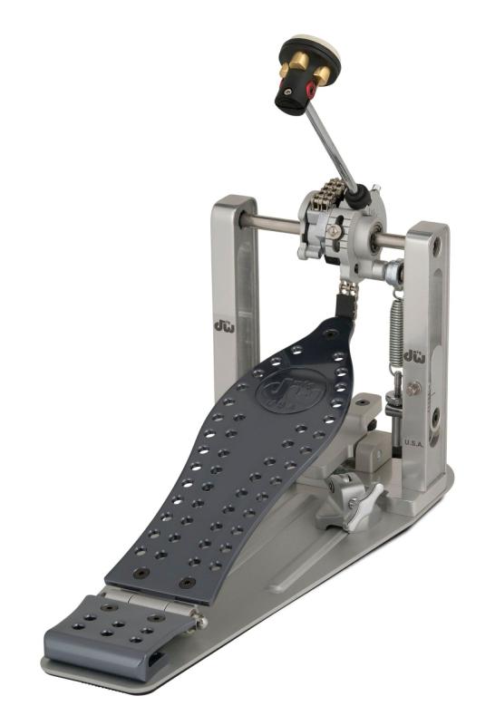 DW MFG Chain Drive Single Pedal - Polished Anodized Aluminum