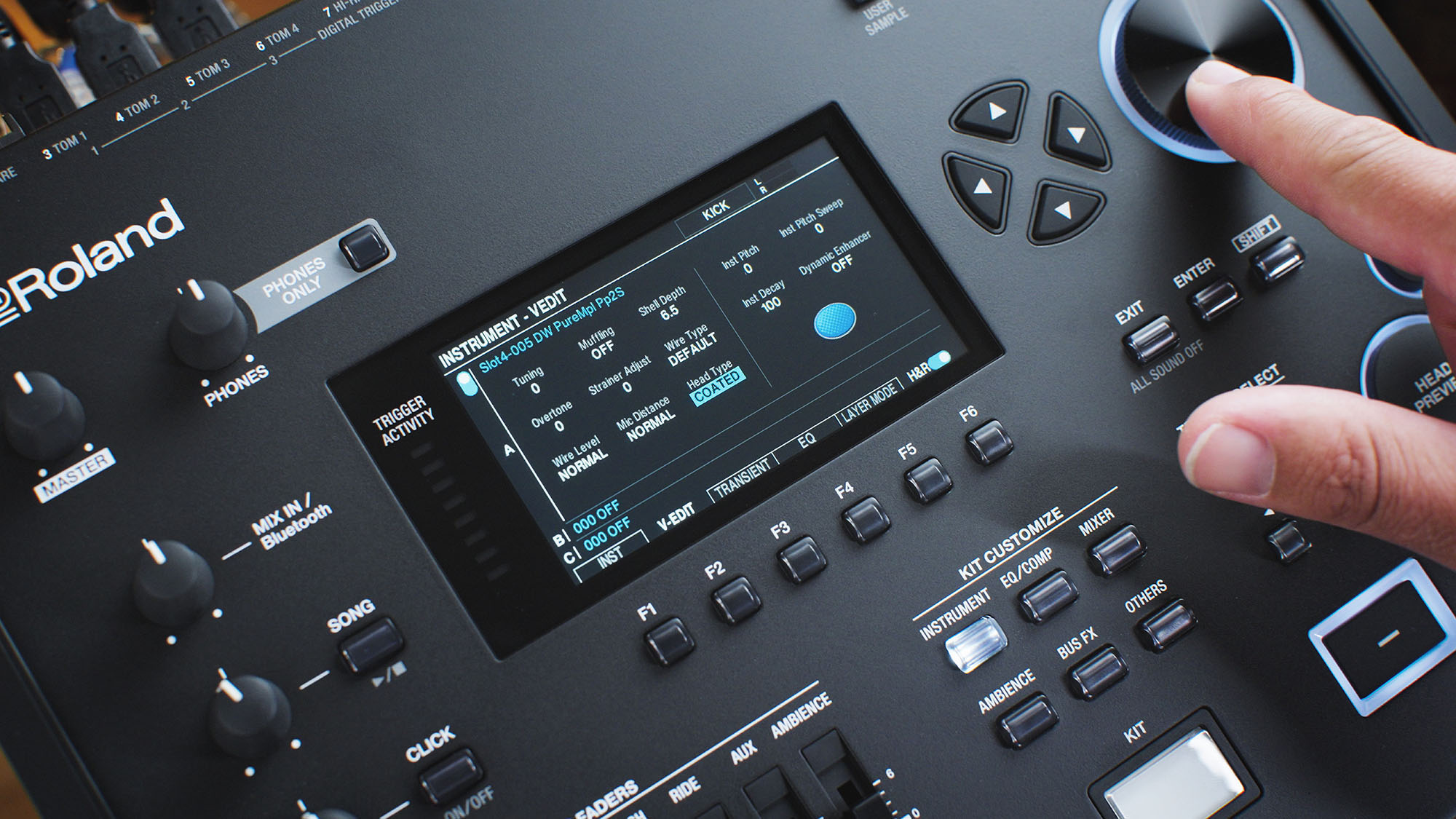 Roland V71 - delivery information