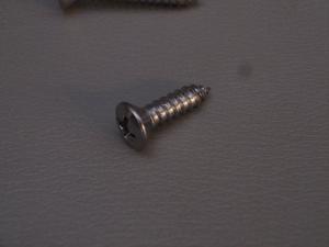 Krom skruv AU-2707 mått 8 Hd 8*1/2" 6 st/pack