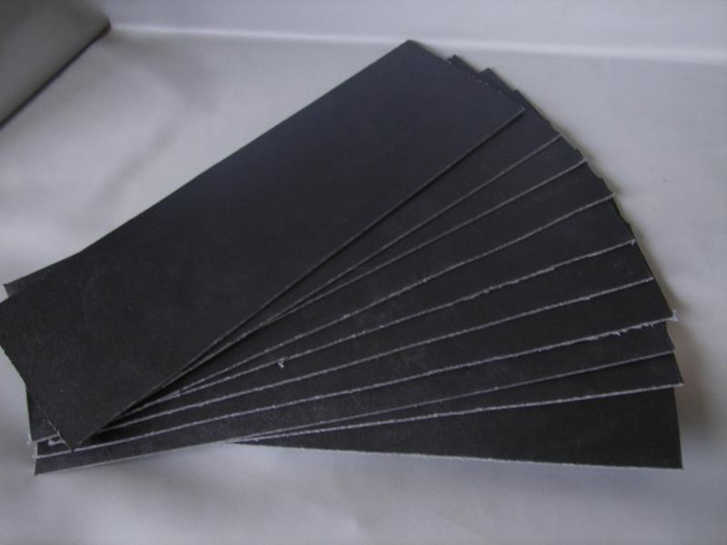 Karosseripapp 1,9 mm  40*10 cm till Spiklist