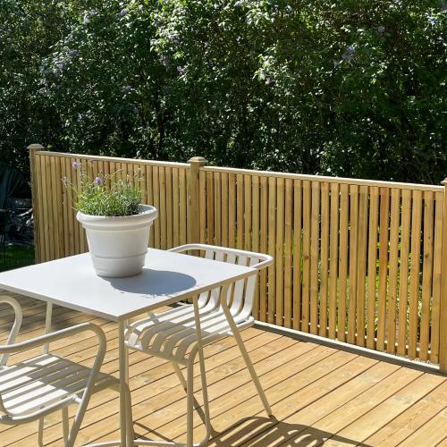 Screen 159x89cm Vertical 2 Pressure-Impregnated Spruce Jabo 37201