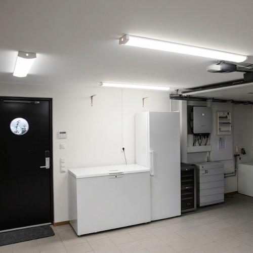 Liteline G2 On/Off 1200 1175x150x50mm 40W 6300lm 3000K/4000K IP44 Hvid HideaLite