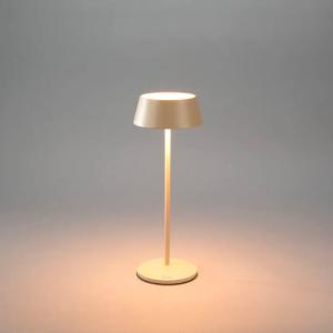 Menton Bordlampe USB 3.7V 2200-2700K IP54 Sand Konstsmide