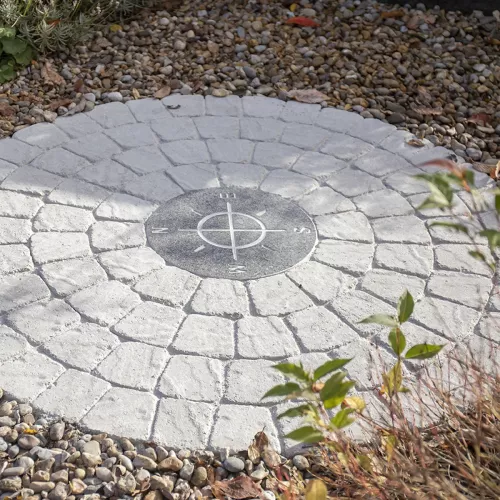 Marksten Troja Antik Cirkelsten 140x140/95x50mm Grå Benders