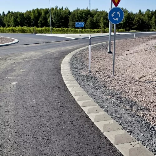 Valmplatta Fasad Grå 350x350x80/115mm Benders