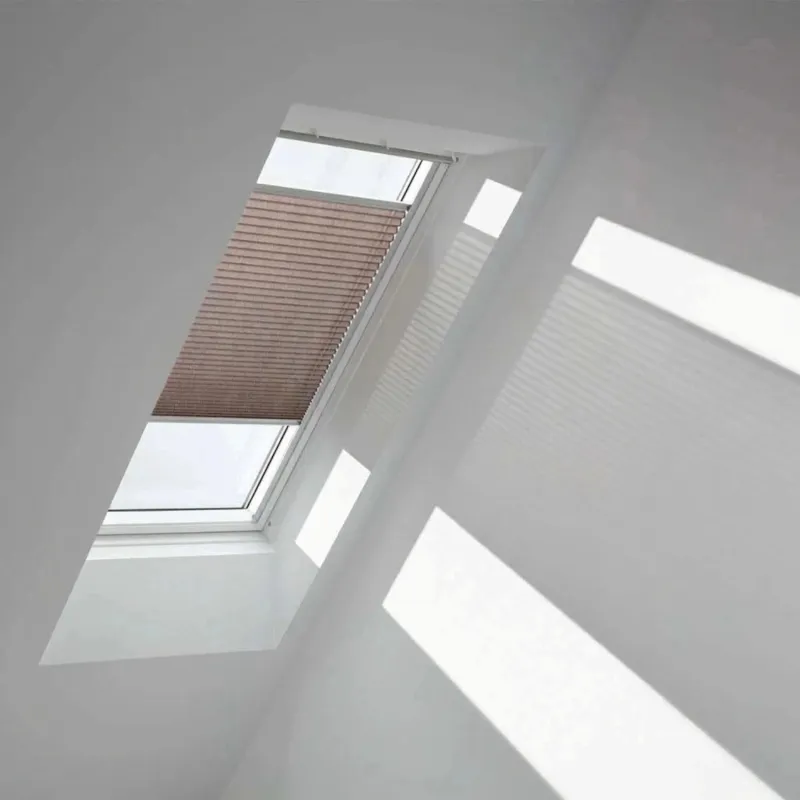 1140x700 SK01Velux Isolerande Dubbelplissé Integra Solar (550x700 CK01, 1159-Brown)