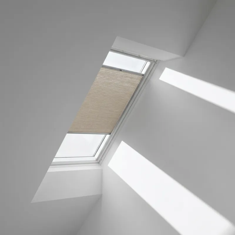 1140x700 SK01Velux Isolerande Dubbelplissé Integra Solar (1140x700 SK01, 1155-Beige)