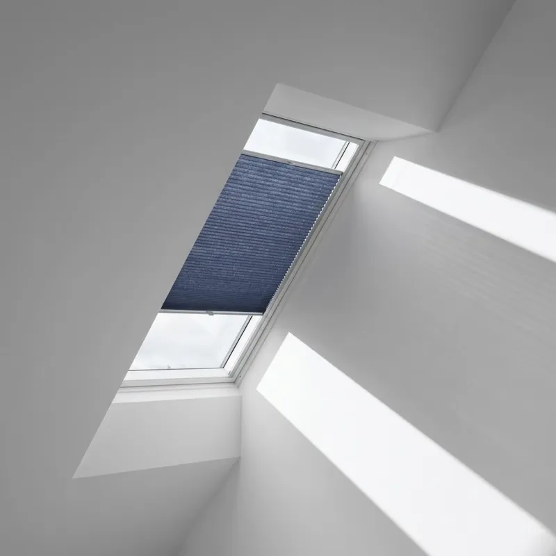 1140x700 SK01Velux Isolerande Dubbelplissé Integra Solar (1140x1180 SK06, 1156-Blue)