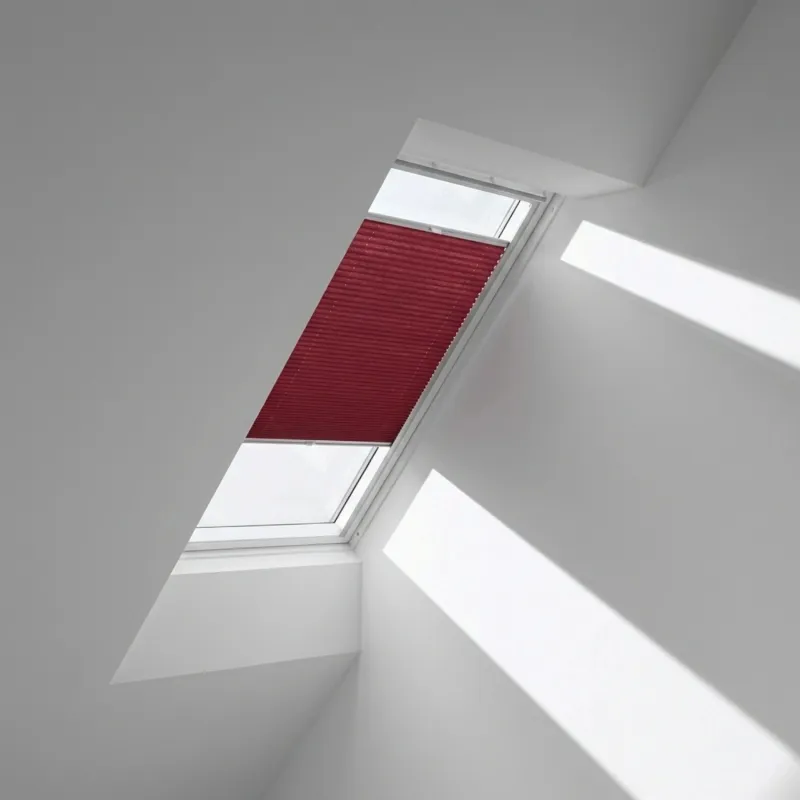1140x700 SK01Velux Isolerande Dubbelplissé Integra Solar (1140x1400 SK08, 1162-Cherise)