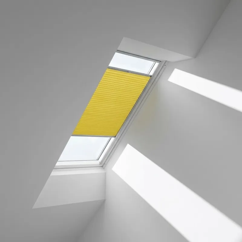 1140x700 SK01Velux Isolerande Dubbelplissé Integra Solar (1340x1600 UK10, 1160-Yellow)