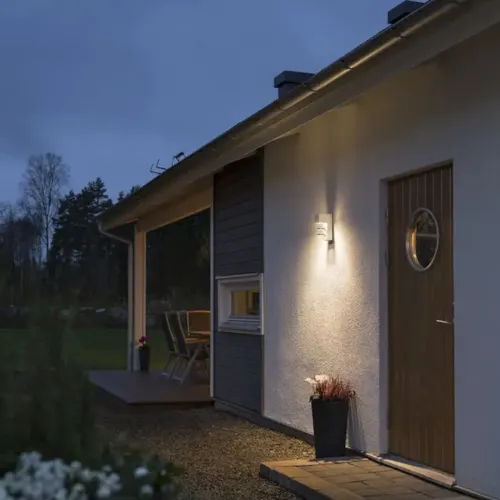 Acerra Væglampe LED 5W 230-240V IP54 Hvid Konstsmide