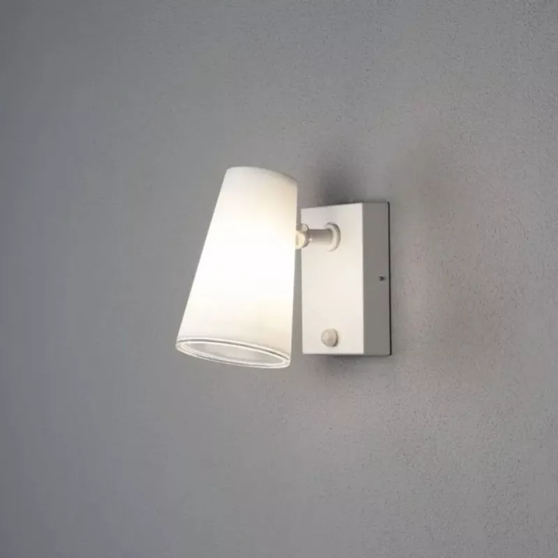 Fano Væglampe Med Bevægelsessensor E27 230-240V IP54 Hvid Konstsmide