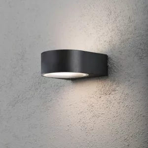 Teramo Vägglykta E27 230-240V IP44 Svart Konstsmide