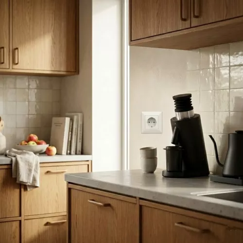 Delta-Vægstik 1-Vejs Med Jord Skrueforbindelse Ral 9001 Malmbergs 1893409