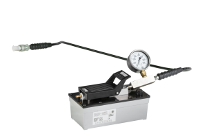 Lufthydraulisk pump med tryckmätare & slang, 700 bar, Kukko