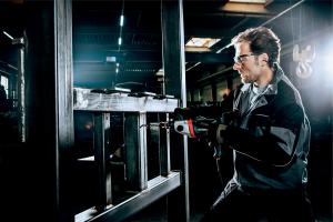 Borrmaskin med snabbchuck BE 850-2