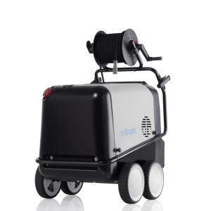 Hetvattentvätt THERM 1017, 400V, 3-fas, 150 bar, 16,7 liter/min, med slangvinda D12