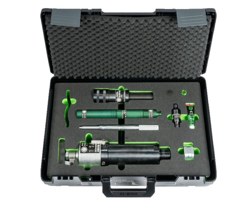 Hydraulisk spindel med handtagsmanövrering i väska, upp till 20 t dragkraft (gängmått )