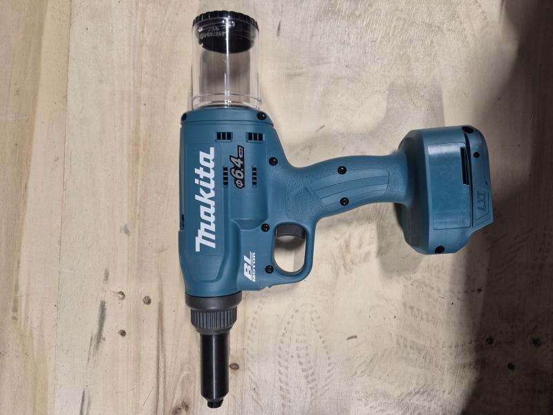 Makita DRV250Z Popnitpistol 18V (2,4 - 6,4mm) (demomaskin)