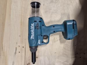 Makita DRV250Z Popnitpistol 18V (2,4 - 6,4mm) (demomaskin)