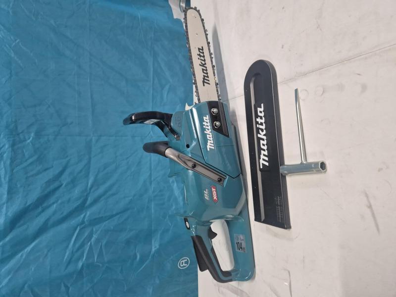 Makita UC010GZ Kedjesåg 40V (30cm) (demomaskin)