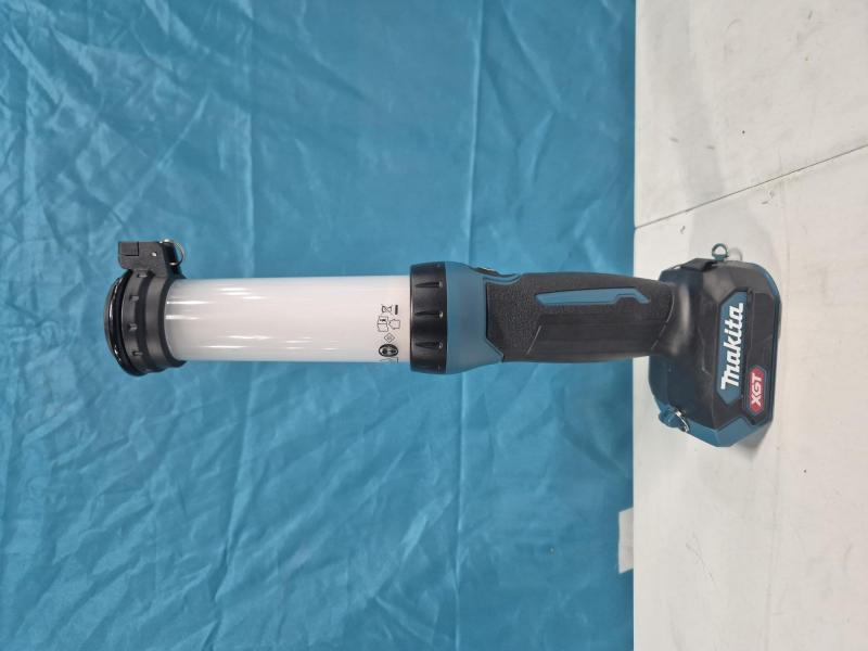 Makita ML002G Arbetslampa 40V, 710 lumen (demomaskin)