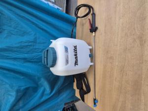 Makita DUS108Z Tryckspruta ryggburen 10L (demomaskin)