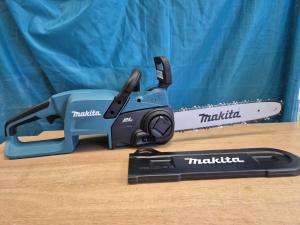 Makita DUC357Z Kedjesåg 18V (35cm) (demmomaskin)