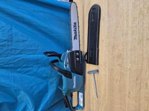 Makita UC025GZ Kedjesåg 40V (35cm) (demomaskin)