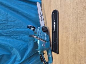 Makita UC016GZ Kedjesåg 40V (40cm) (demomaskin)