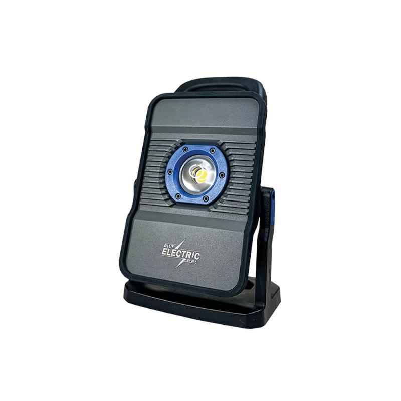 Arbetslampa Hybrid 18V, 550-2200 lumen
