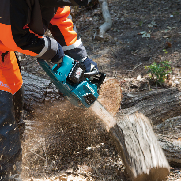 Makita DUC305Z Kedjesåg 2x18V Makita DUC305Z Kedjesåg 2x18V