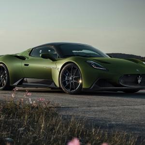 OMEGA SKINZ OS-646 Racing Raptor Vinyl