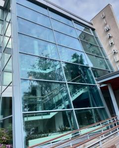 Global Ice Cool Grey 70% Fastighetsfilm Exteriör