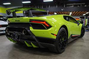 Avery Gloss Metallic Acid Green