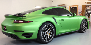 Avery Matte Metallic Apple Green